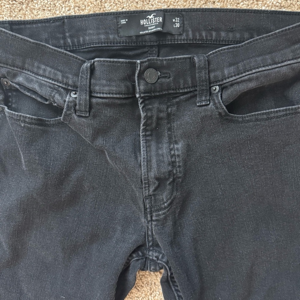 Hollister Black Skinny Jeans Classic Style - Picture 4 of 6